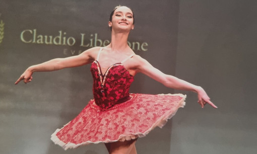 Sofia Jardines, il talento che danza verso il futuro: tra accademie d'eccellenza e il sogno del grande balletto, una vita in punta di piedi Sofia Jardines, il talento che danza verso il futuro: tra accademie d'eccellenza e il sogno del grande balletto, una vita in punta di piedi
