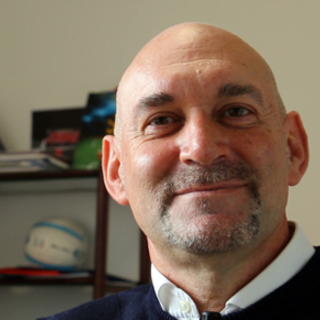 Italia Foodball Club: enogastronomia e calcio insieme per scoprire le grandi città in modo diverso. Ospite della seconda puntata Michele Sbravati Italia Foodball Club: enogastronomia e calcio insieme per scoprire le grandi città in modo diverso. Ospite della seconda puntata Michele Sbravati