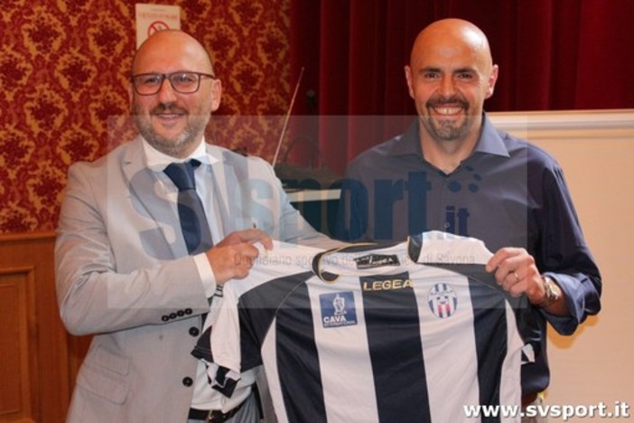 Calcio, Savona. I dubbi del presidente Cavaliere sull'arrivo dell'Albissola: "Nessuna preclusione, ma il campo due squadre  non le regge"