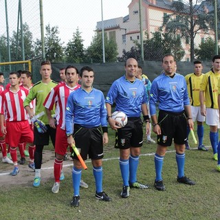 l'arbitro Simone Battiato