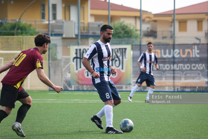 Calcio, Savona. Incidente in A10 posticipata la gara con il Santarenzina