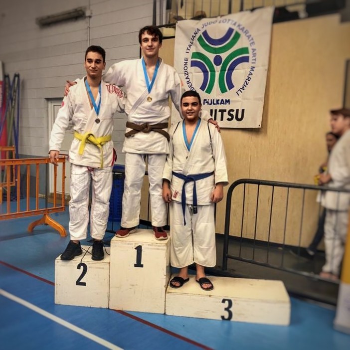 Lo Sharin Judo si tinge d'oro, sul podio più alto Davide Crevani, Alessia Trespine e Mattia Fiori