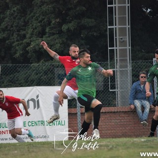 Akkari con la maglia della Sestrese Akkari con la maglia della Sestrese