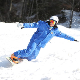 Regione Liguria apre il bando per i nuovi maestri di sci e snowboard: selezioni al via fino al 10 gennaio