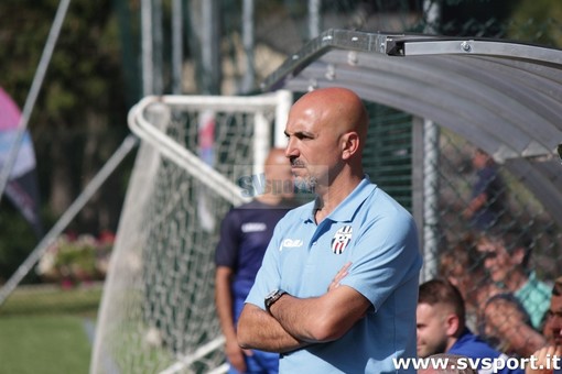 Eccellenza. Sandro Siciliano torna in pista, è il nuovo allenatore del Rivoli Calcio Eccellenza. Sandro Siciliano torna in pista, è il nuovo allenatore del Rivoli Calcio