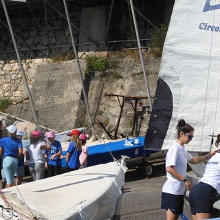 Finale, gli alunni delle Primarie imparano la cultura del mare col progetto "Vela a Scuola"