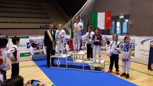 Circolo Scherma Savona: Vera Pugliaro prima a Seregno