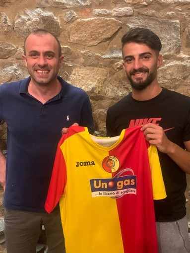 Alessandro Scappatura con il Direttore Sportivo del Taggia Davide Baracco Alessandro Scappatura con il Direttore Sportivo del Taggia Davide Baracco