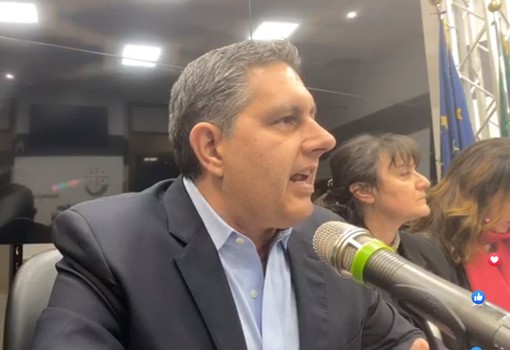 Lo sport cerca la propria normalità. Alle 18:00 il governatore Toti svelerà i provvedimenti per la nuova settimana Lo sport cerca la propria normalità. Alle 18:00 il governatore Toti svelerà i provvedimenti per la nuova settimana