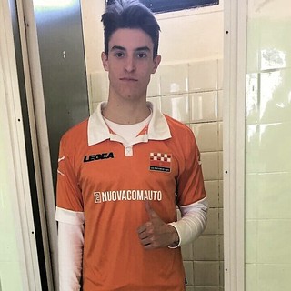 Calcio. Esordio con la Pistoiese per Michael Tuninetti, il difensore ex Pietra ha disputato l'amichevole insieme alla Prima squadra Calcio. Esordio con la Pistoiese per Michael Tuninetti, il difensore ex Pietra ha disputato l'amichevole insieme alla Prima squadra