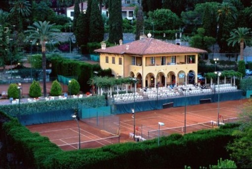 L'Hanbury Tennis Club di Alassio L'Hanbury Tennis Club di Alassio