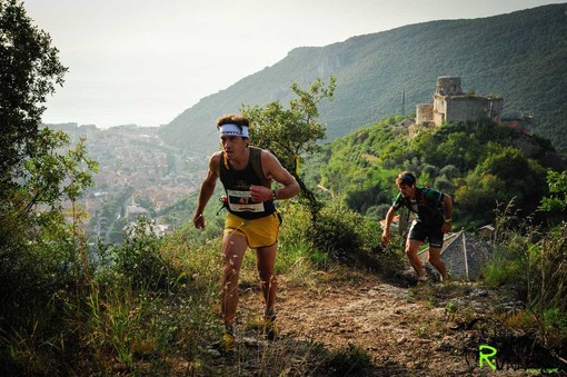 Trail del Marchesato: grande successo nel ricordo di Ermano Fossati Trail del Marchesato: grande successo nel ricordo di Ermano Fossati