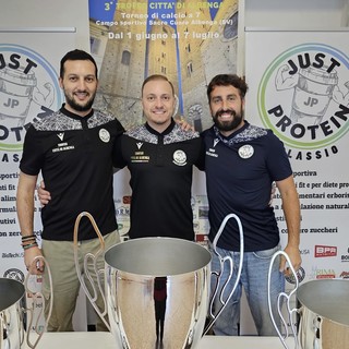 Terzo Trofeo Città di Albenga. Microfono aperto per gli organizzatori: "Edizione da 10 in pagella" (VIDEO) Terzo Trofeo Città di Albenga. Microfono aperto per gli organizzatori: "Edizione da 10 in pagella" (VIDEO)
