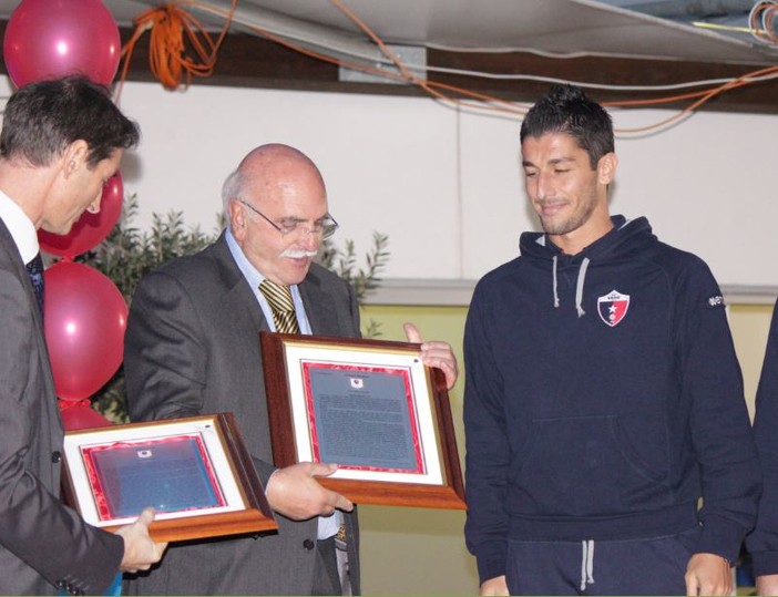 Calcio, Vado. Il presidente Tarabotto elogia la squadra: "Oggi ho visto giocare al calcio"