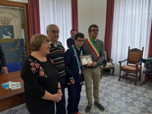Albisola celebra in comune l’argento di Simone Salvo agli Special Olympics (FOTO e VIDEO) Albisola celebra in comune l’argento di Simone Salvo agli Special Olympics (FOTO e VIDEO)