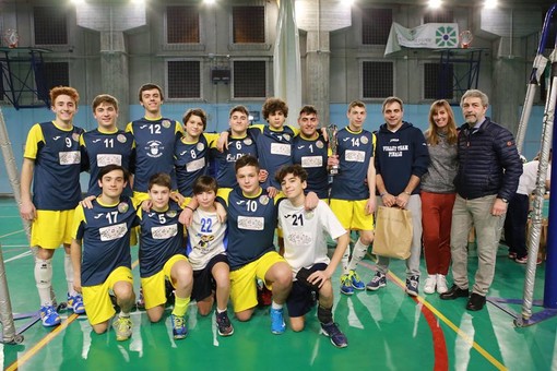 L'U16 maschile del Volley Team Finale premiata in Piemonte (foto dal profilo facebook della società)