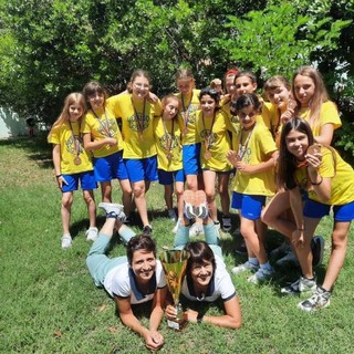 Volley, Campionati Csi Sport & Go. Storico terzo posto per la San Pio X ai campionati Under 12 Volley, Campionati Csi Sport & Go. Storico terzo posto per la San Pio X ai campionati Under 12