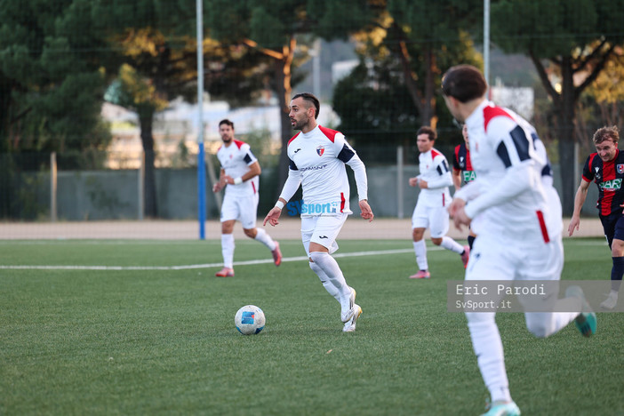 Calcio | Serie D. Il Vado in diretta streaming nazionale, la sfida di Varese su Vivo Azzurro TV