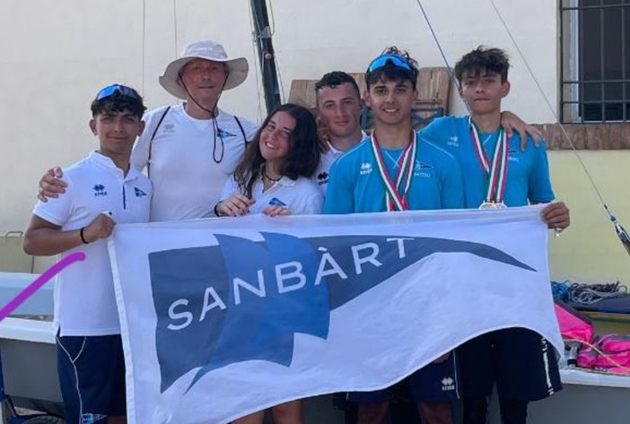 Vela, R5500. Un oro e un bronzo per il "San Bart" ai Campionati Italiani Under 20 Vela, R5500. Un oro e un bronzo per il "San Bart" ai Campionati Italiani Under 20