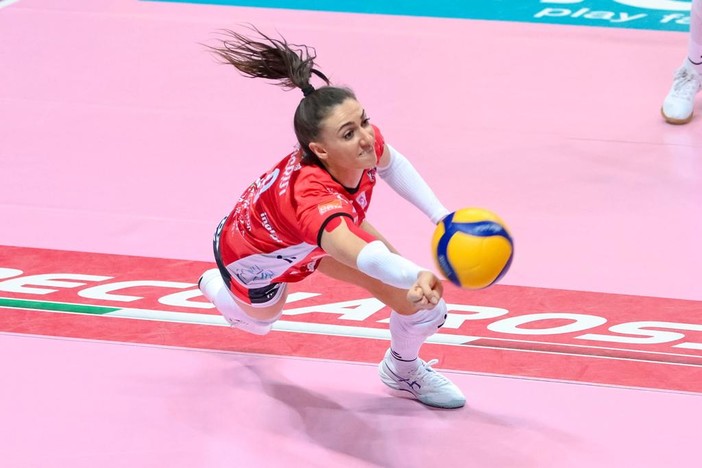 PROGETTO CAMPIONI. Una carriera ricca di esperienze: conosciamo Lena Stigrot