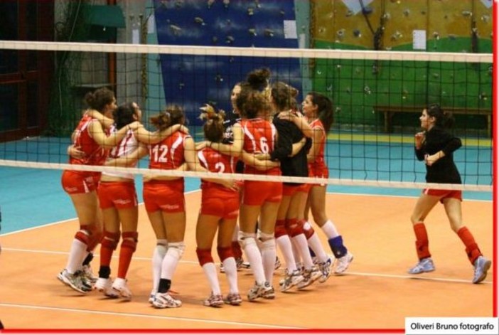 Volley, Serie C femminile: frena l'Iglina Ponente, Carcare in scioltezza nel derby contro l'Albenga