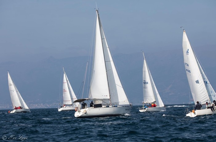 Vela | Campionato Intercircoli, vento incerto ma altre tre regate in archivio nel secondo weekend