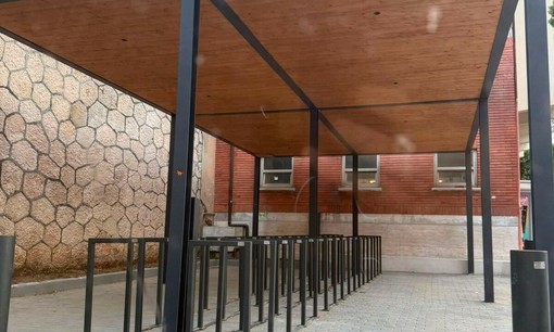 Outdoor | Celle, conclusi i lavori per nuovi posti bici in stazione. Beltrame: "Valuteremo di riutilizzare questo spazio per il ricovero delle ambulanze" Outdoor | Celle, conclusi i lavori per nuovi posti bici in stazione. Beltrame: "Valuteremo di riutilizzare questo spazio per il ricovero delle ambulanze"