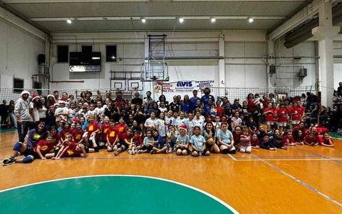 Volley, il Tour Scipione '25/'26 parte da Finale: in campo 43 squadre per la “Christmas Cup”
