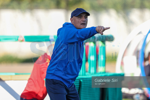 Calcio, Vado. A Ligorna il primo stop, Roselli: "Difficile dire chi sia più forte, ma una sconfitta in inferiorità numerica ci può stare"