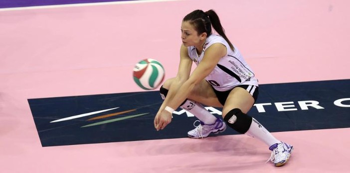 Volley. E' iniziato ad Alassio il Torneo della Befana, domani sarà il grande giorno di Paola Cardullo Volley. E' iniziato ad Alassio il Torneo della Befana, domani sarà il grande giorno di Paola Cardullo