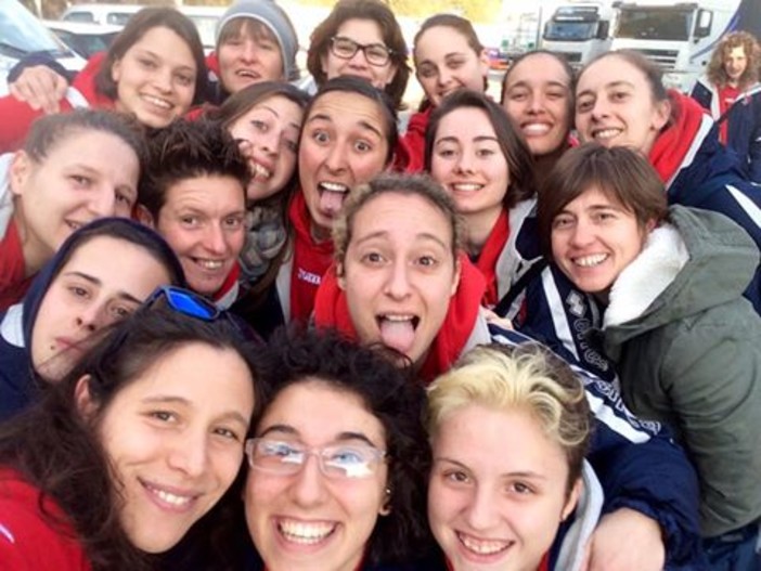 Calcio femminile: il Vado vince a Lavagna con una doppietta di Galliano, bene anche le giovanissime Calcio femminile: il Vado vince a Lavagna con una doppietta di Galliano, bene anche le giovanissime
