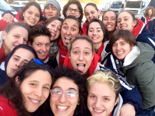 Calcio femminile: il Vado vince a Lavagna con una doppietta di Galliano, bene anche le giovanissime Calcio femminile: il Vado vince a Lavagna con una doppietta di Galliano, bene anche le giovanissime