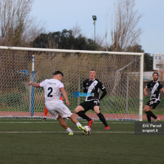 Calcio, Serie D. E' un sabato con sei anticipi, il Vado deve battere un colpo in casa della Fezzanese