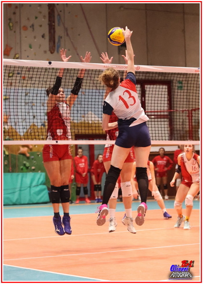 Volley femminile: la Virtus Sestri passa 3-2 al Tie Break contro Carcare. Gli scatti più belli a firma di Bruno Oliveri