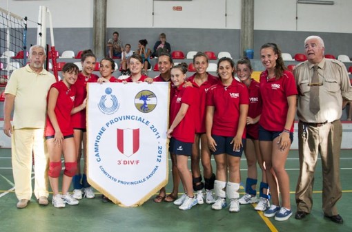 Volley, VBC Savona: le leonesse biancorosse hanno festeggiato la vittoria in Terza Divisione