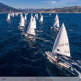 Andora, concluso il raduno tecnico ILCA: quattro giorni di vela, teoria e preparazione atletica Andora, concluso il raduno tecnico ILCA: quattro giorni di vela, teoria e preparazione atletica