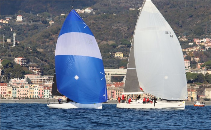 Vela, weekend di Regate per il 34° Campionato Invernale del Ponente Vela, weekend di Regate per il 34° Campionato Invernale del Ponente