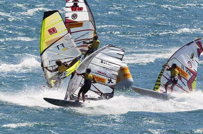 Windsurf, Matteo Iachino in Corea del Sud continua a crescere Windsurf, Matteo Iachino in Corea del Sud continua a crescere